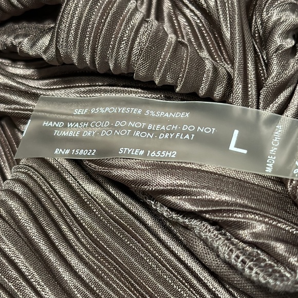 🟣 Hey Babe Pleated Satin Set - Picture 4 of 4